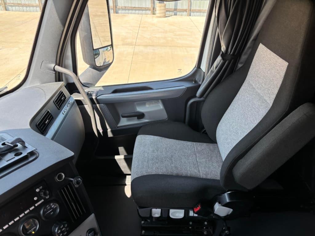 2021 Freightliner