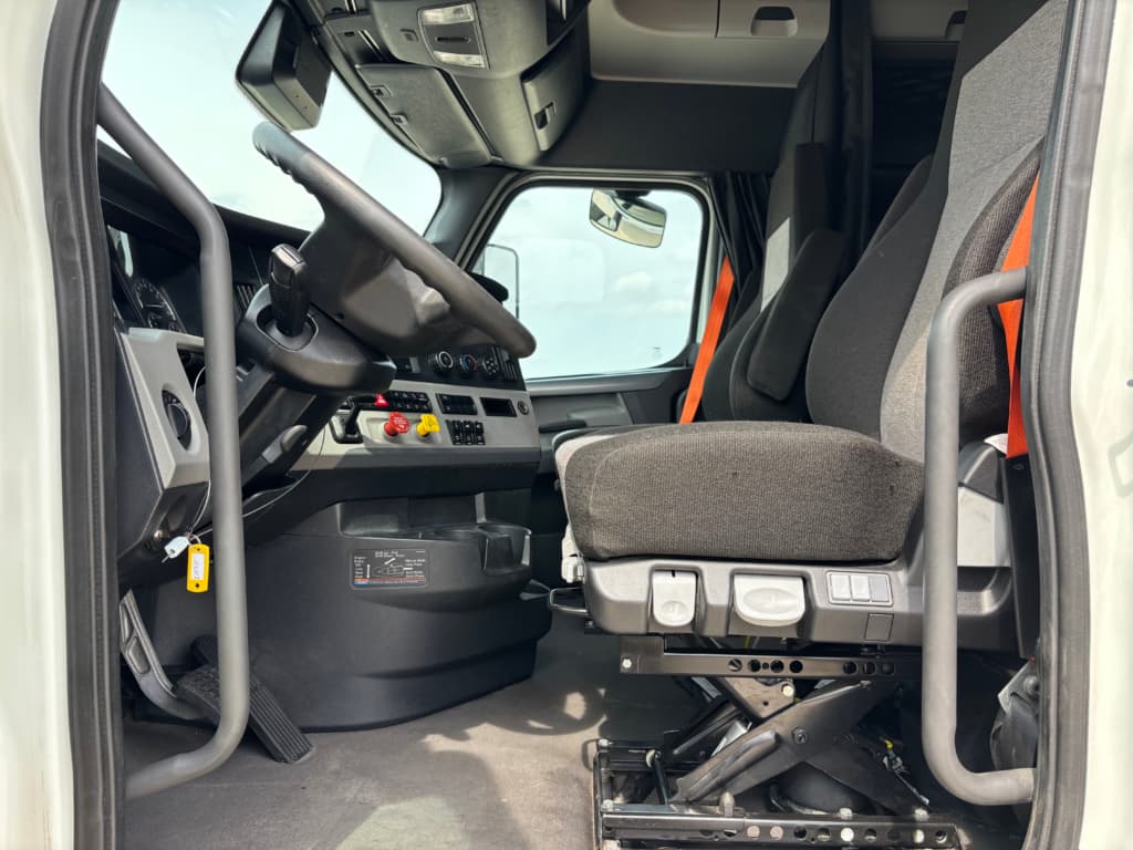 2021 Freightliner