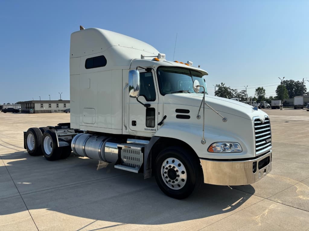 2016 Mack
